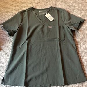 Figs Catarina One Pocket Scrub Top - Large
